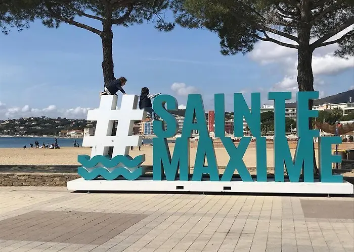 Joli Maxime Apartment